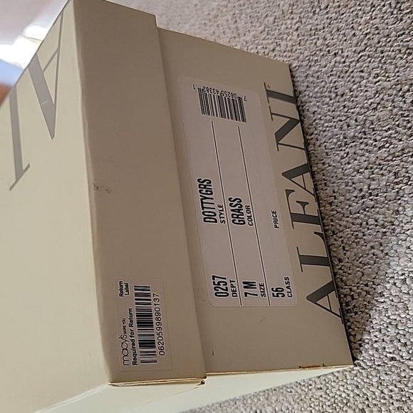 Vintage Grass Green Peeptoe Leather Kitten Heels - Picture 9 of 9